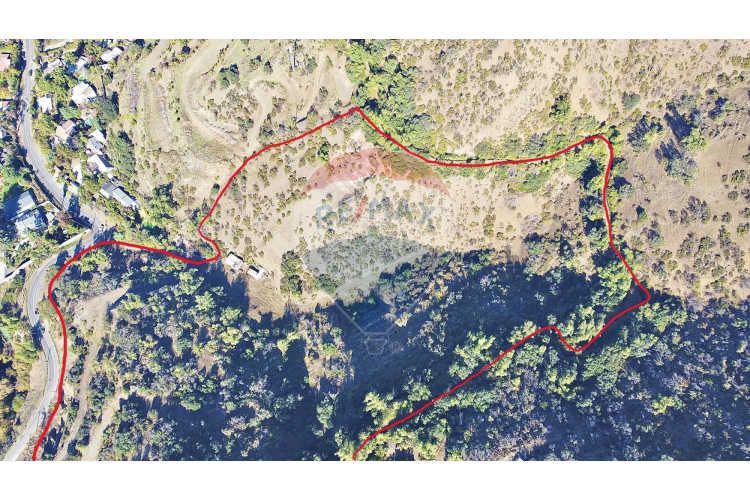 Gran terreno, con proyecto, sector arrayán