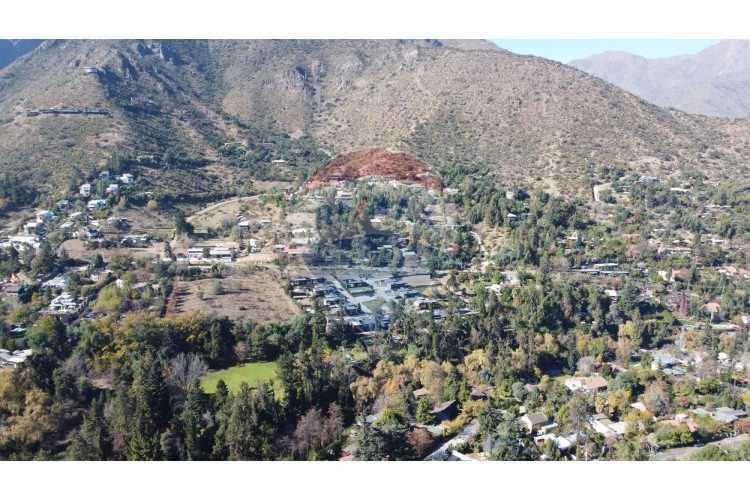 Gran terreno, con proyecto, sector arrayán