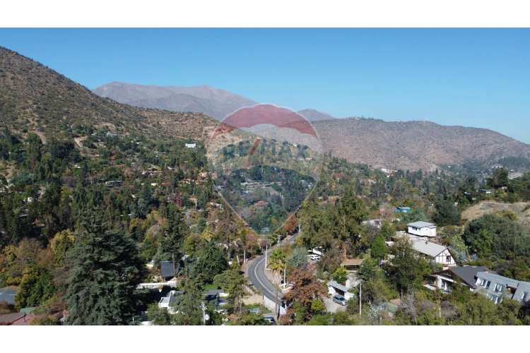 Gran terreno, con proyecto, sector arrayán