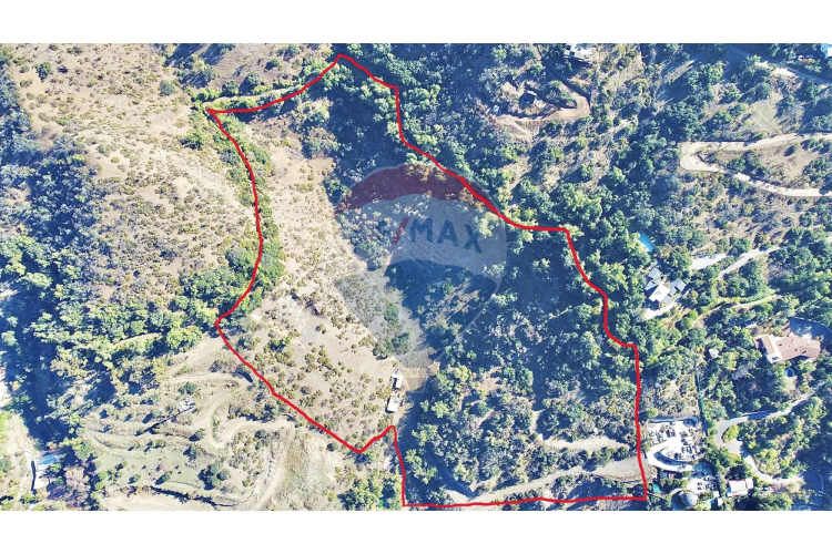 Gran terreno, con proyecto, sector arrayán