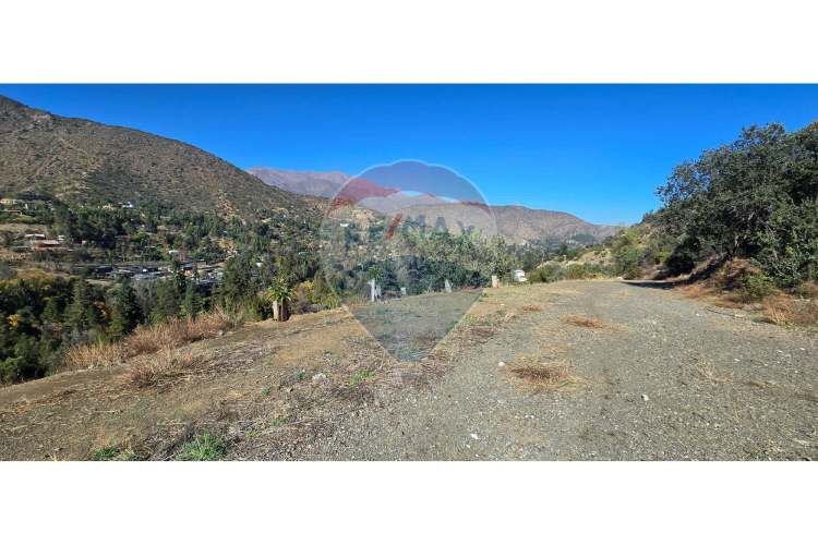 Gran terreno, con proyecto, sector arrayán