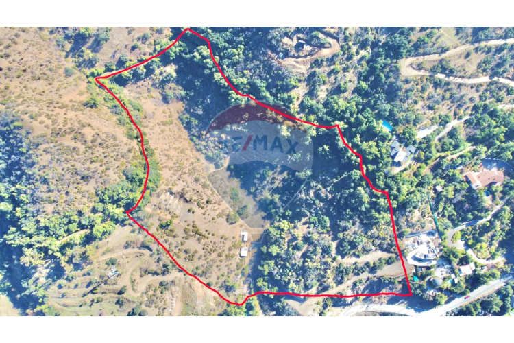 Gran terreno, con proyecto, sector arrayán