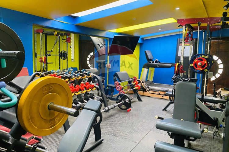 Precio rebajado! 766 mt2 terreno!