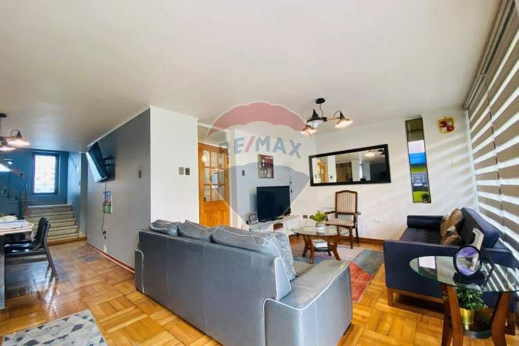 Precio rebajado! 766 mt2 terreno!