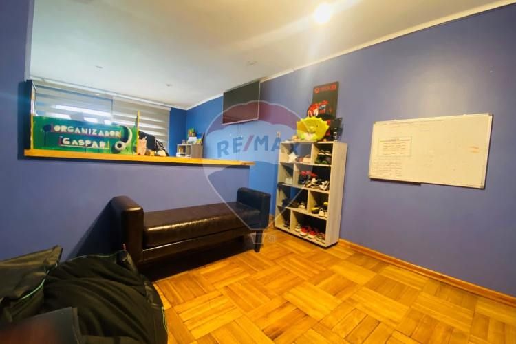 Precio rebajado! 766 mt2 terreno!