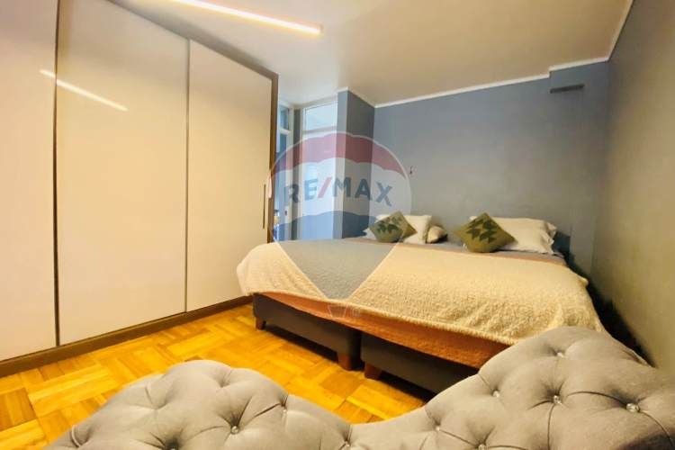 Precio rebajado! 766 mt2 terreno!