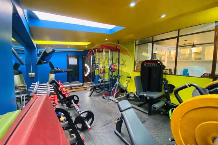 Precio rebajado! 766 mt2 terreno!