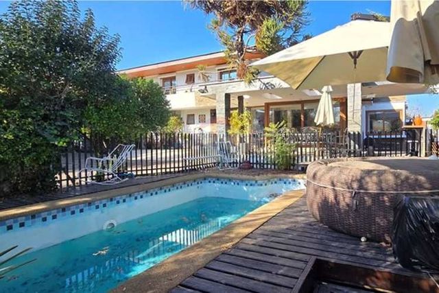 Casa 6d+4b remodelada en los dominicos