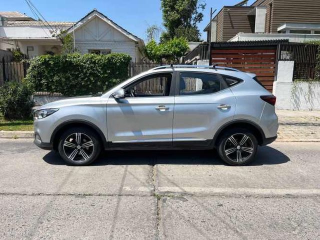 MG ZS COM 1.5 MT  (2018)