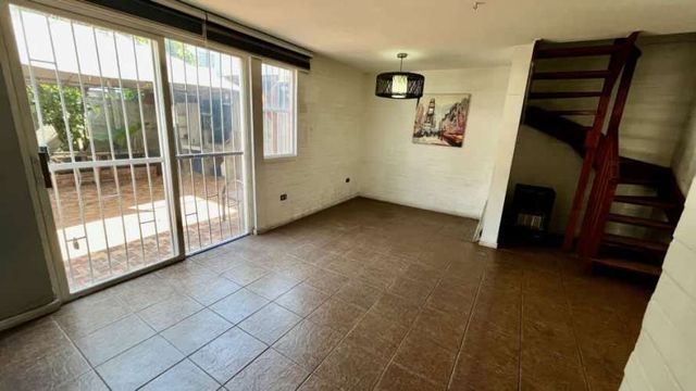 CASA EN QUILICURA: 3 HAB, 2 BAÑOS