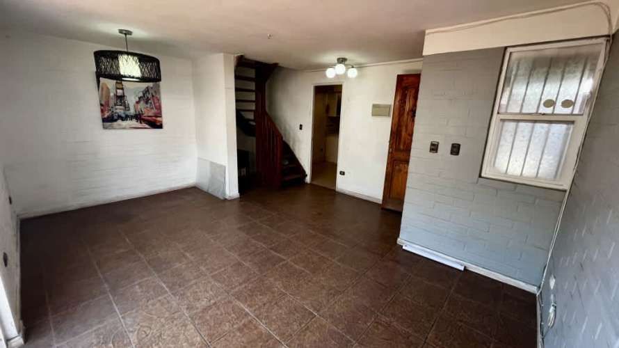 CASA EN QUILICURA: 3 HAB, 2 BAÑOS