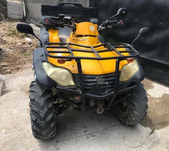 Cuatrimoto CFmoto modelo CF500 5C - 500 cc