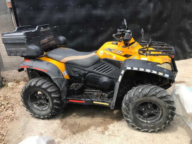 Cuatrimoto CFmoto modelo CF500 5C - 500 cc