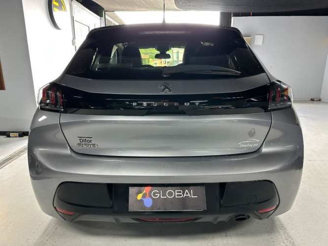 PEUGEOT 208 BLUE HDI