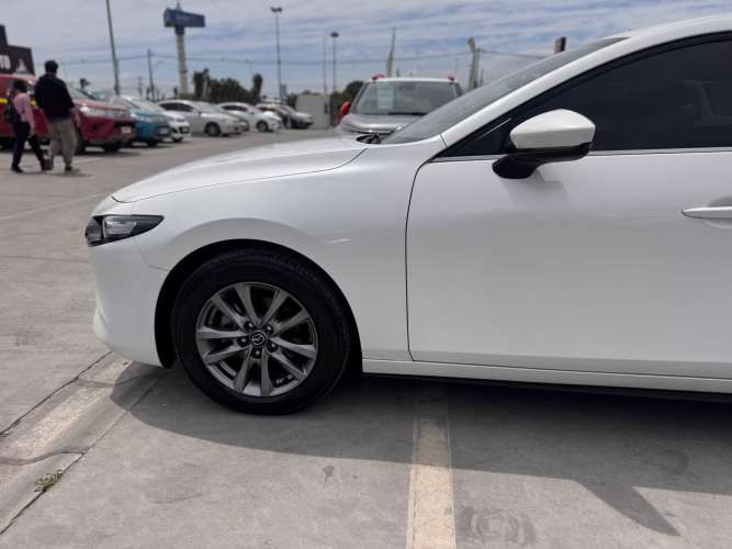 MAZDA 3 SPORT