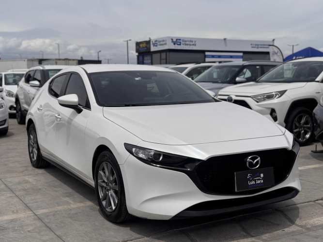 MAZDA 3 SPORT