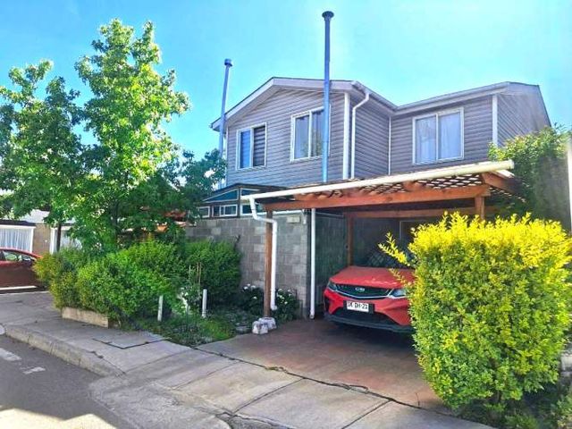 CASA EN CONDOMINIO 3 DORMITORIOS JUAN DE DIOS MALEBRAN