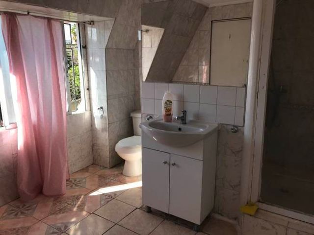 EXCELENTE INCLUYE WIFI AGUA LUZ ESTACIONAMIENTO WALKER MARTINEZ  LA FLORIDA LADO MALL PLAZA VESPUCIO