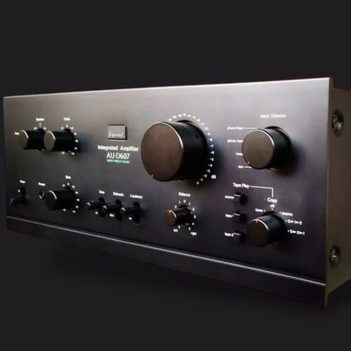 Amplificador Sansui