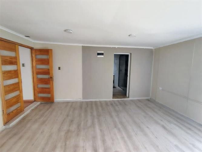 LOCAL COMERCIAL Sepulveda Leyton con Exposicion