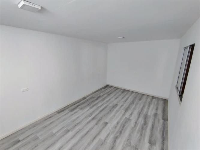 LOCAL COMERCIAL Sepulveda Leyton con Exposicion