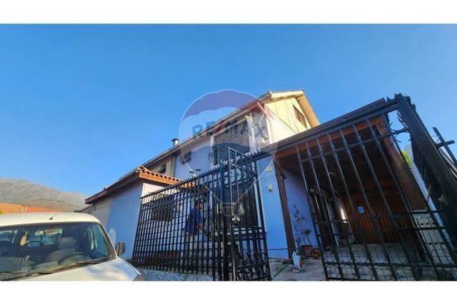 Casa familiar en la florida: espaciosa y luminosa