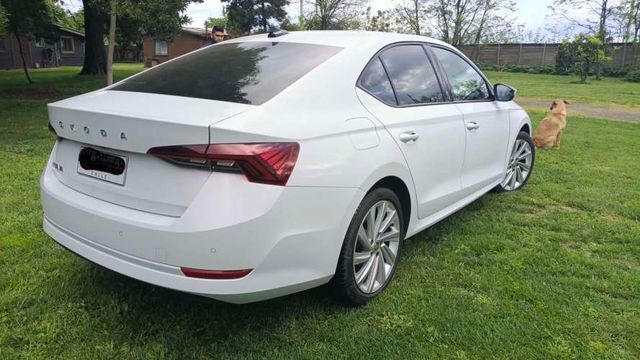 SKODA OCTAVIA TSI Style 2022 Full