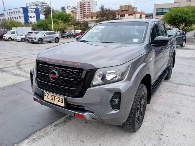 Nissan Navara 2021, 4x4 - Diesel, excelente estado.