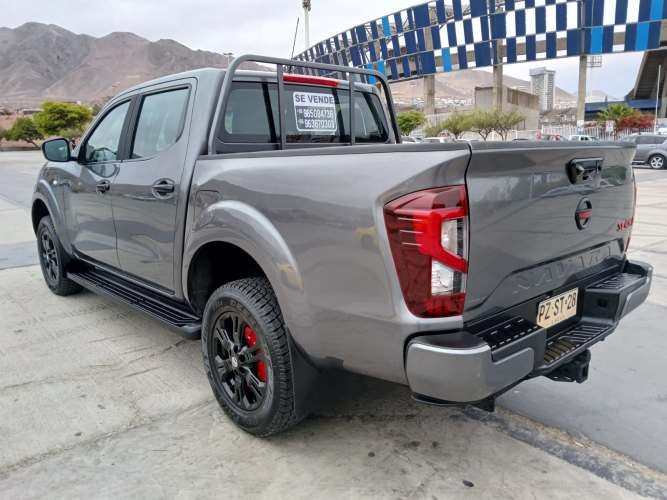 Nissan Navara 2021, 4x4 - Diesel, excelente estado.