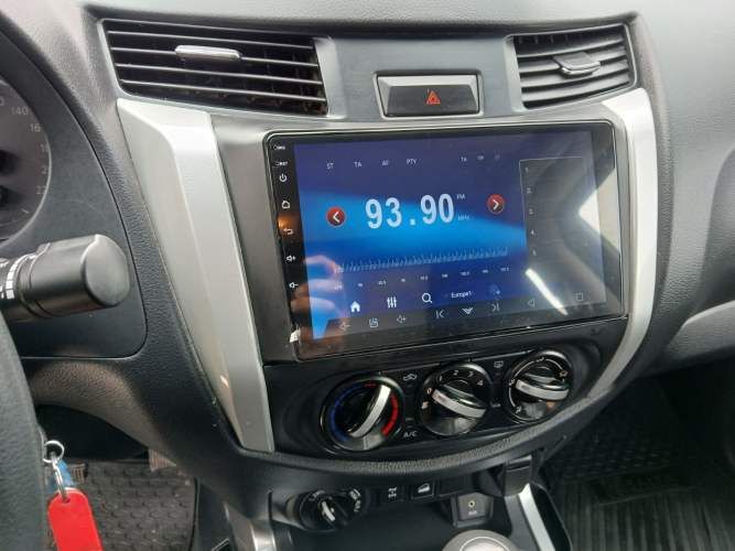 Nissan Navara 2021, 4x4 - Diesel, excelente estado.