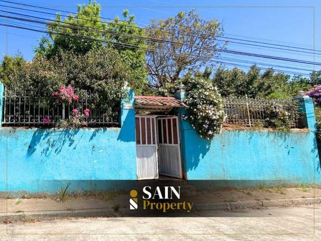 Amplia Casa en Tomé (127469)