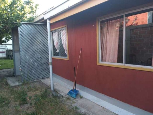 Arriendo casa interior Ramon Angel Jara 5 cuadras Troncal Urbano