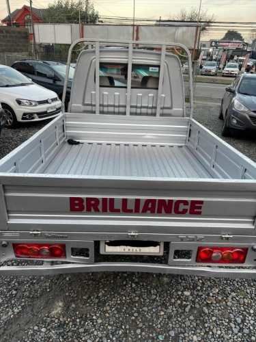 Brilliance T32 año 2023 Único dueño ( gestiono crédito )