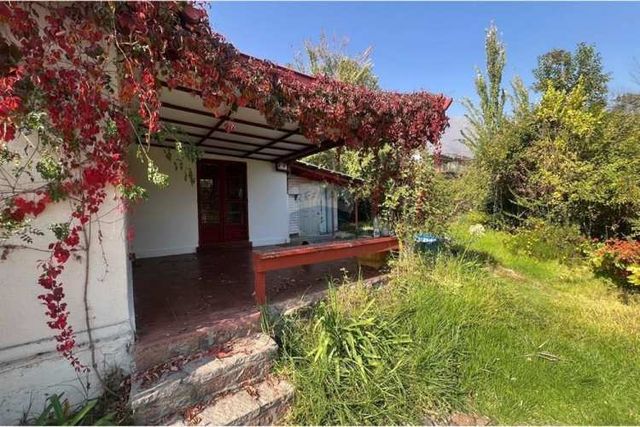 Casa 2d 1b con 4016 m2 terreno. galpón 21 m2