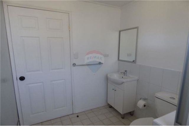 Oportunidad  terreno uso comercial y habitacional