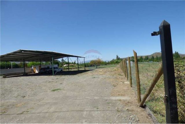 Oportunidad  terreno uso comercial y habitacional