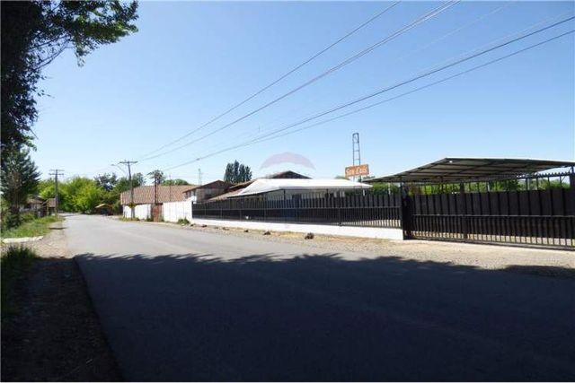 Oportunidad  terreno uso comercial y habitacional