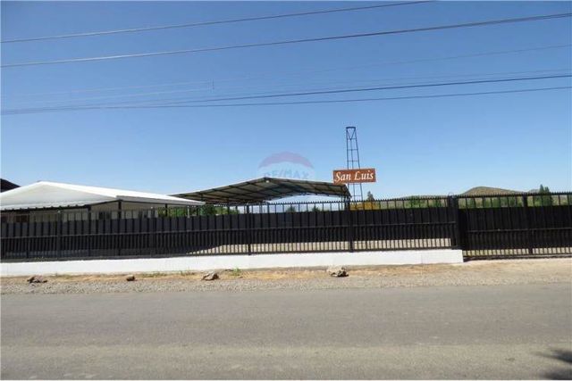 Oportunidad  terreno uso comercial y habitacional