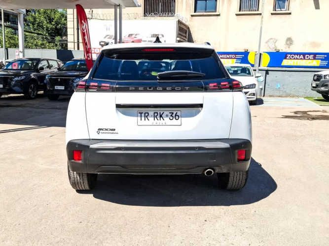 PEUGEOT 2008 2025