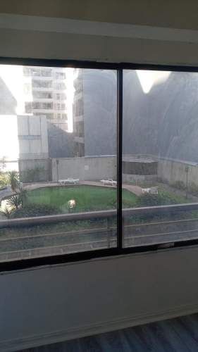 Departamento en venta c/ estacionamiento en San Isidro