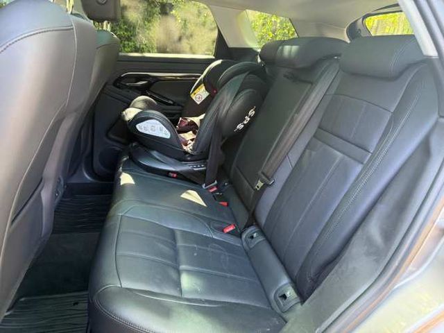 Land Rover Evoque Dynamic SE R (2024)