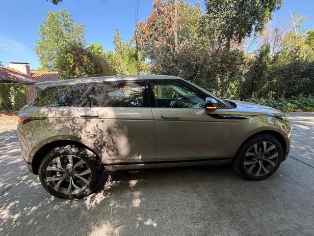 Land Rover Evoque Dynamic SE R (2024)