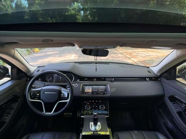 Land Rover Evoque Dynamic SE R (2024)