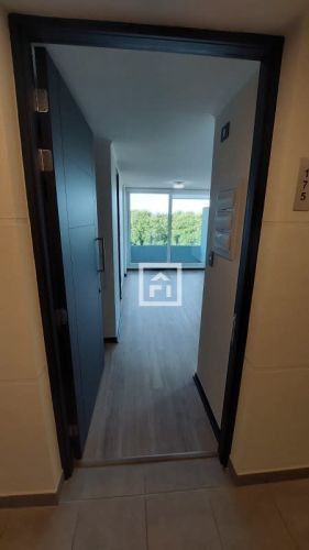 DEPTO TIPO MARIPOSA TOTALMENTE CON ESTACIONAMIENTO