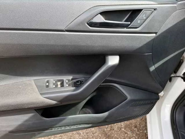 VOLKSWAGEN POLO 2023