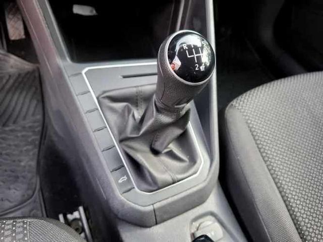 VOLKSWAGEN POLO 2023