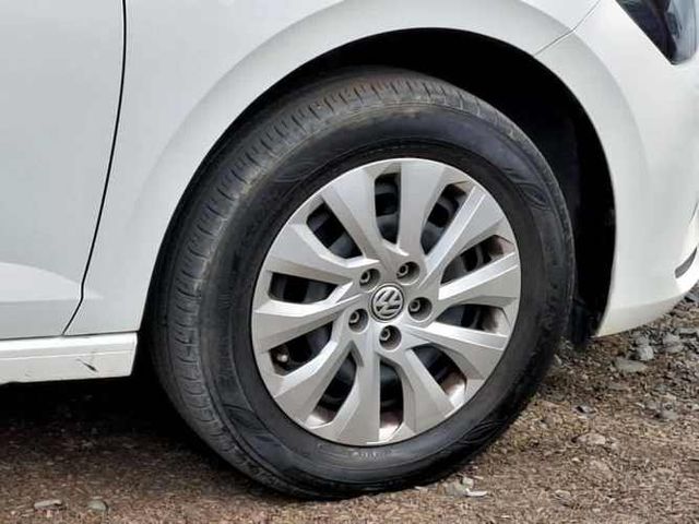 VOLKSWAGEN POLO 2023