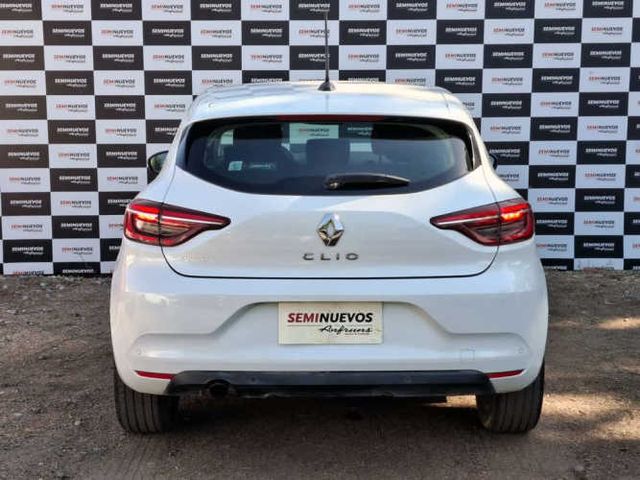 RENAULT CLIO 2022