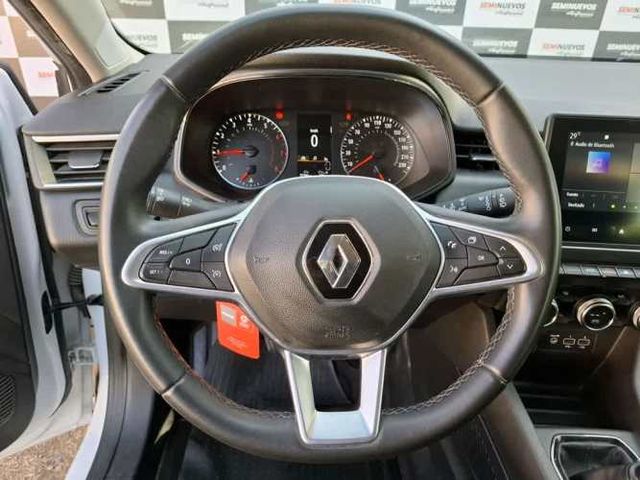RENAULT CLIO 2022