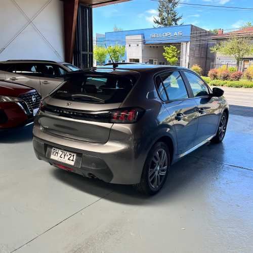 Peugeot 208 1.2 Active 2022